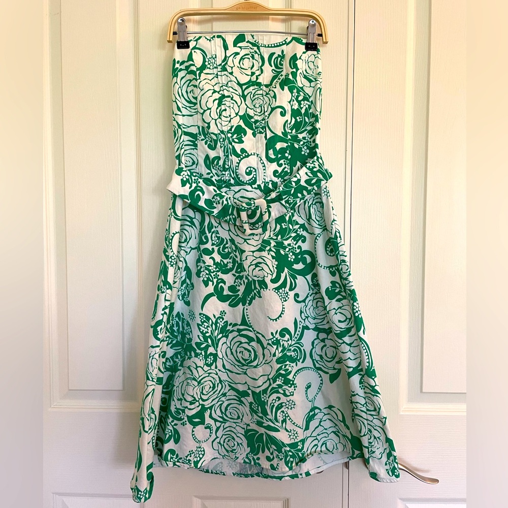 B Smart strapless floral dress